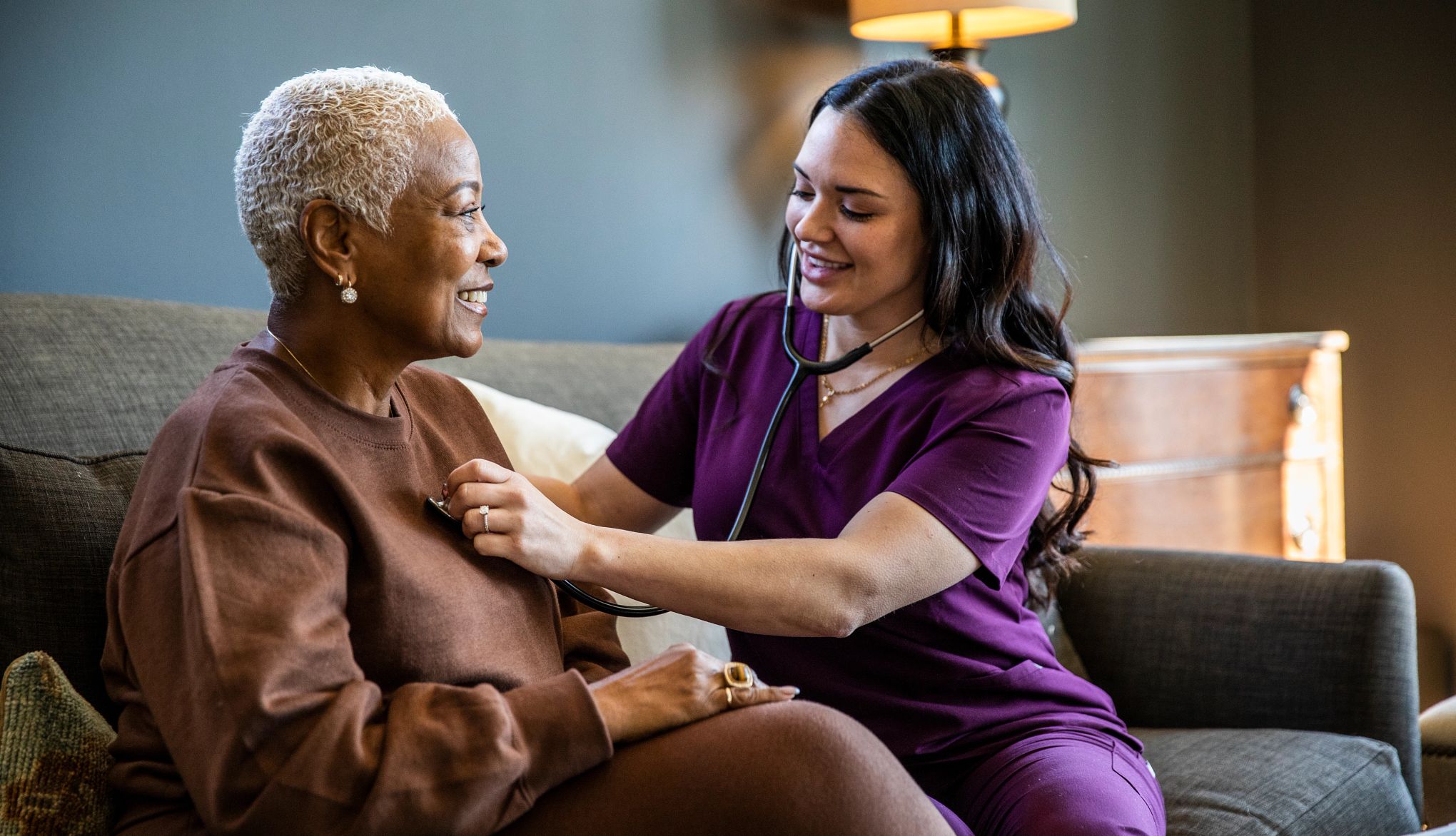 How to Choose the Right Homecare Provider for Your Loved One